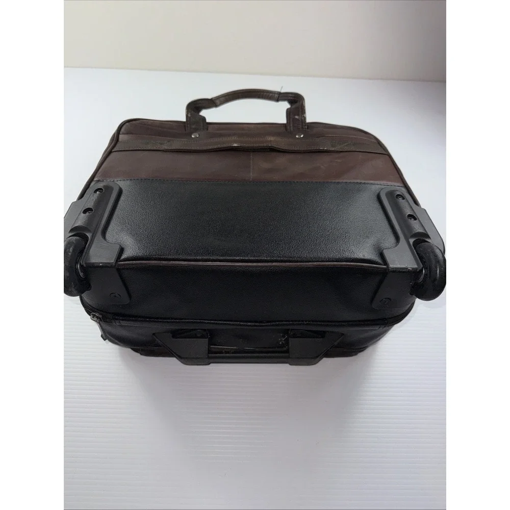 Kenneth Cole Reaction‎ Leather Rolling Briefcase Brown Zippered Laptop